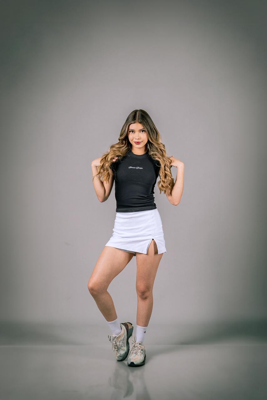 Bby tee negra